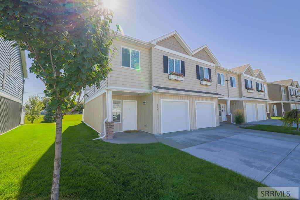 Trails End, Idaho Falls, ID 83402