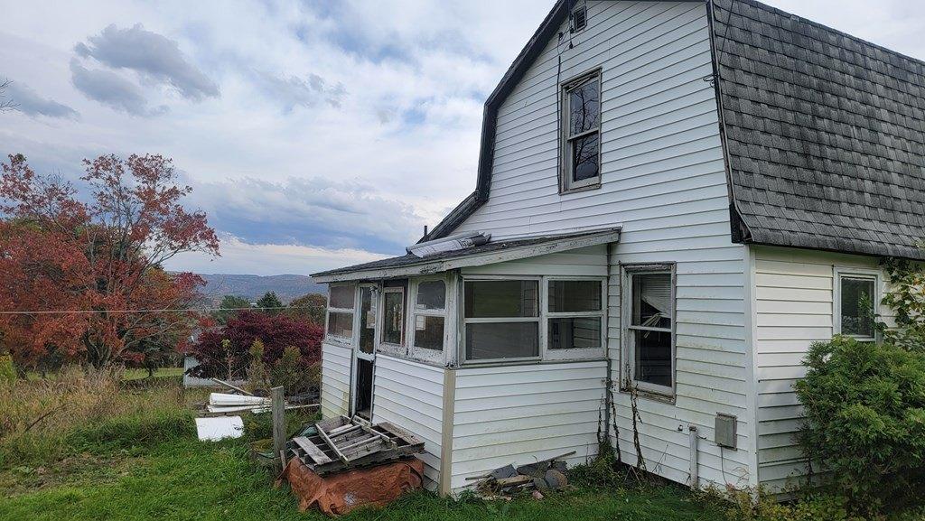 Walker Hill Rd, Waverly, NY 14892
