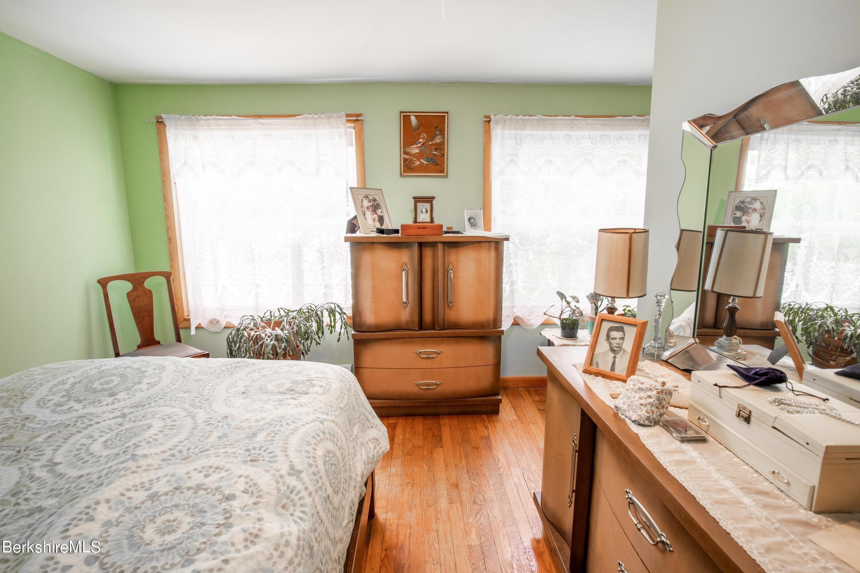 Grove Ave, Lanesborough, MA 01237