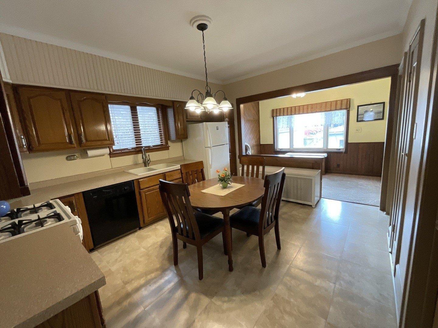 W 62nd Pl, Summit Argo, IL 60501