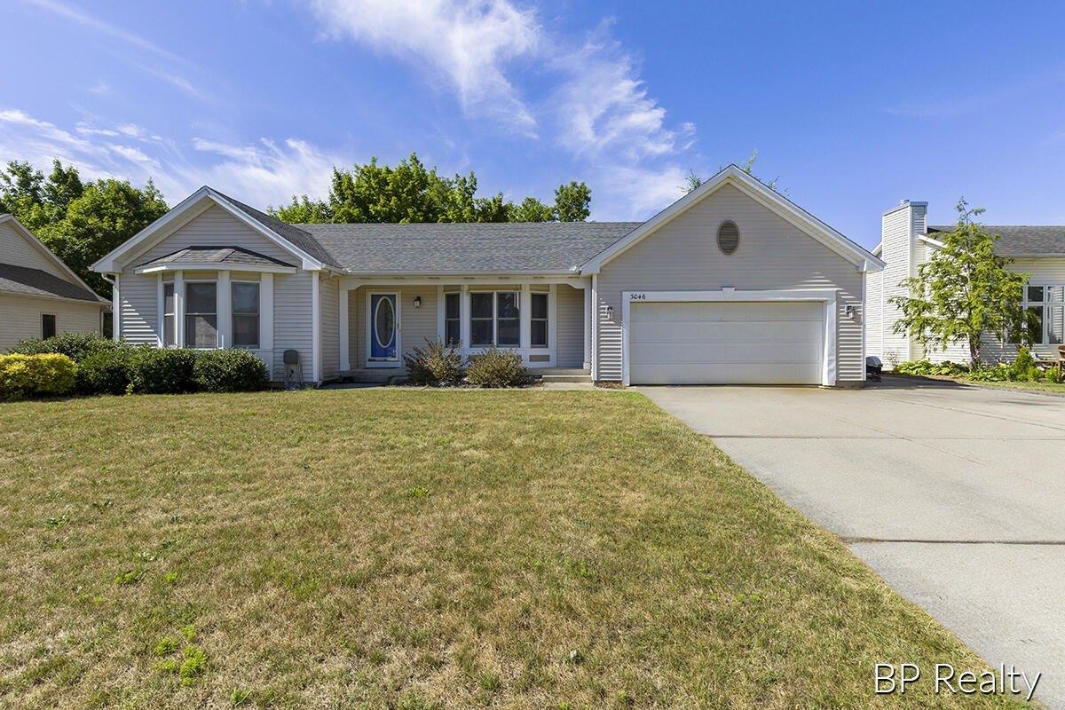 Summercrest Ct, Hudsonville, MI 49426