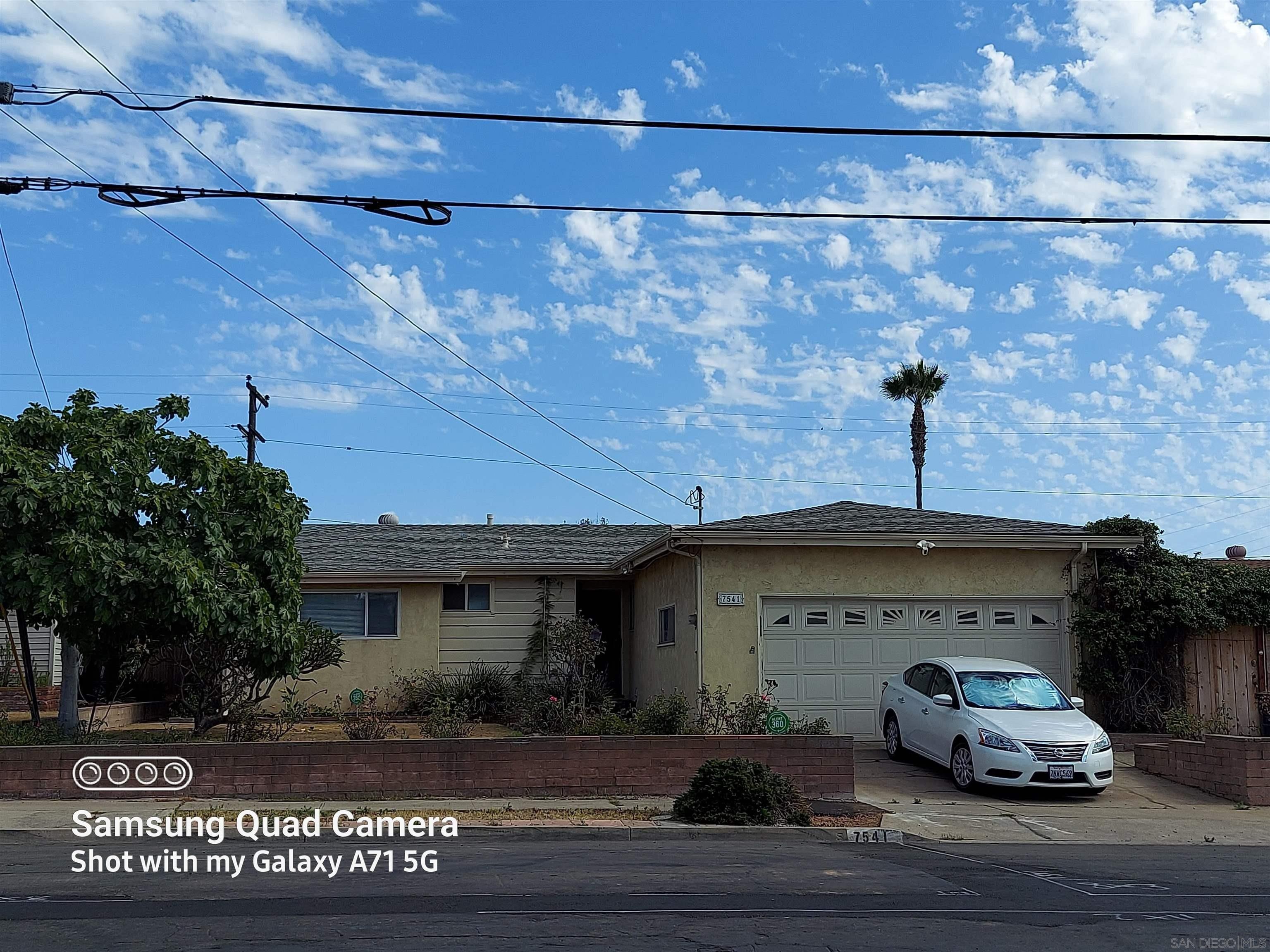 Salizar St, San Diego, CA 92111