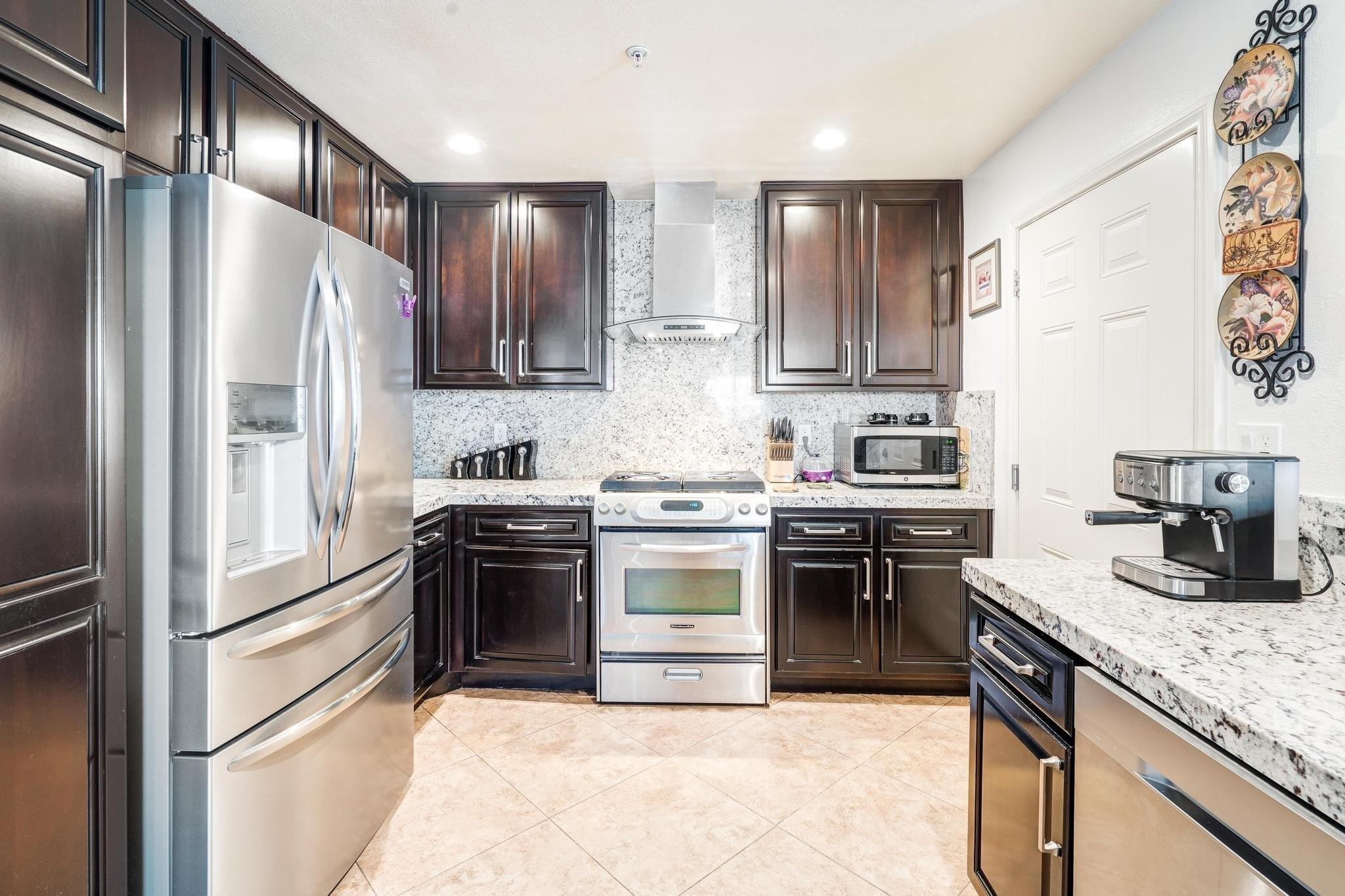 Salida Del Sol Pl, Desert Hot Springs, CA 92240