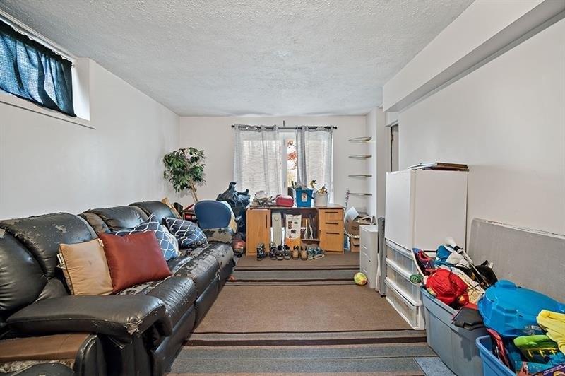 Cleveland Ave, Pittsburgh, PA 15214