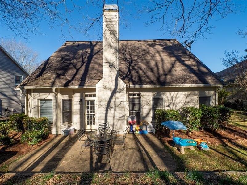 Thornbrook Ln, Marietta, GA 30066