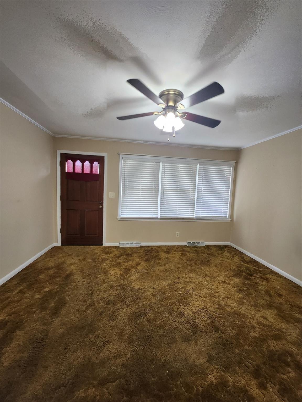 Hollandale Dr, Gastonia, NC 28054