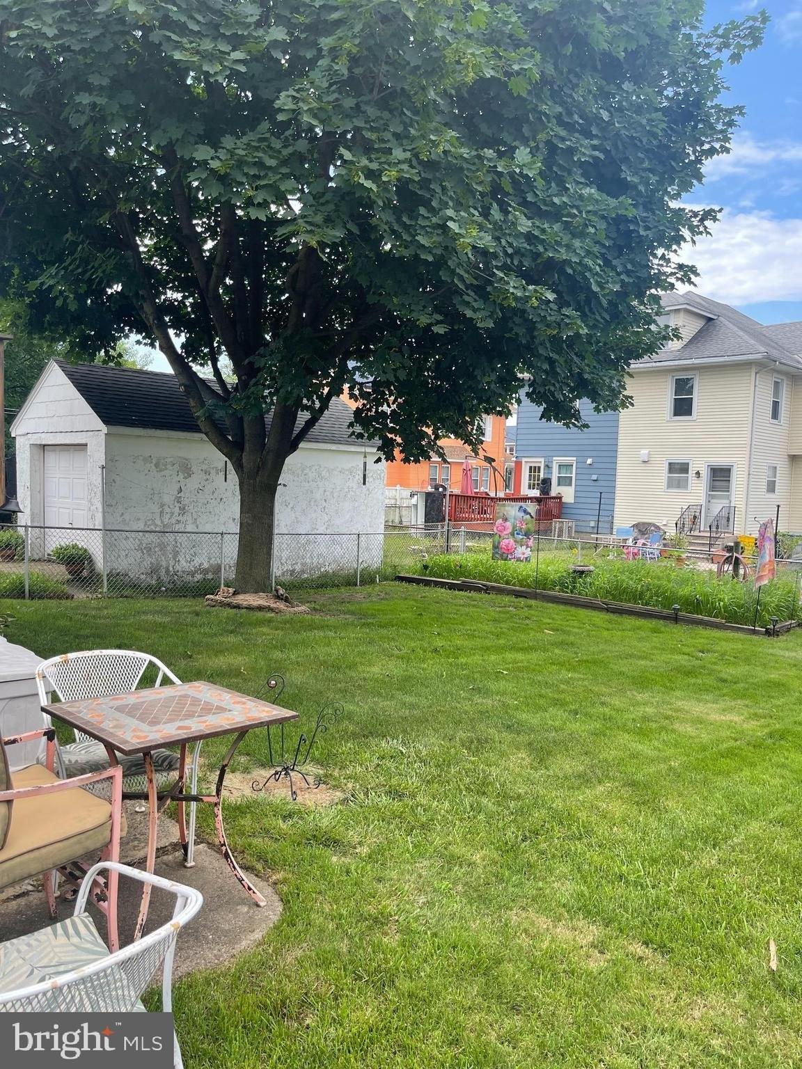 Cove Rd, Pennsauken, NJ 08110