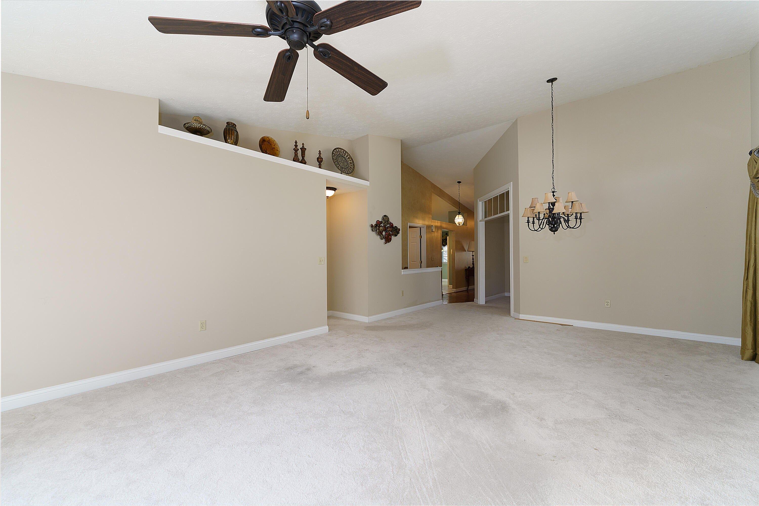 Creedmore Ct, Burlington, KY 41005