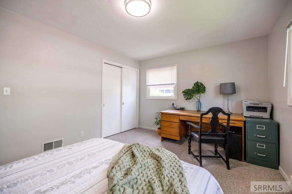 Koster Ave, Idaho Falls, ID 83404
