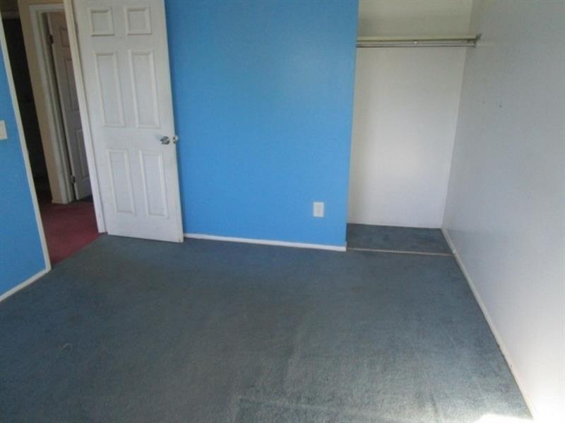 Meadowood Dr, Cheswick, PA 15024