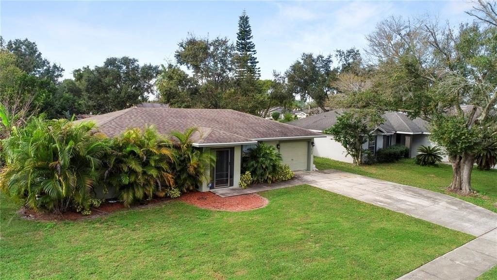 Lewis Rd, Lakeland, FL 33810