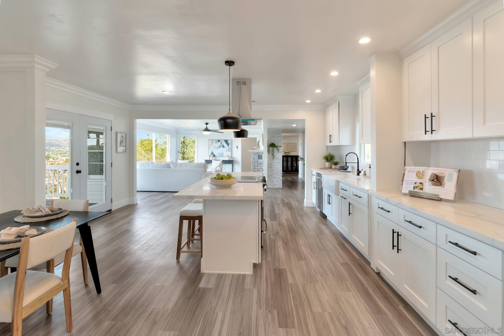 Merritt Dr, El Cajon, CA 92020