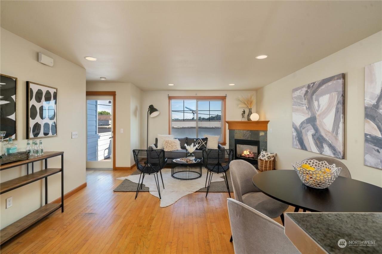 16th Ave S, Seattle, WA 98144