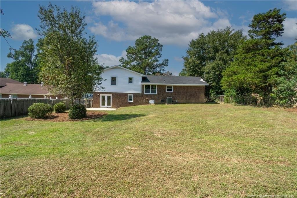 Hornbeam Rd, Fayetteville, NC 28304