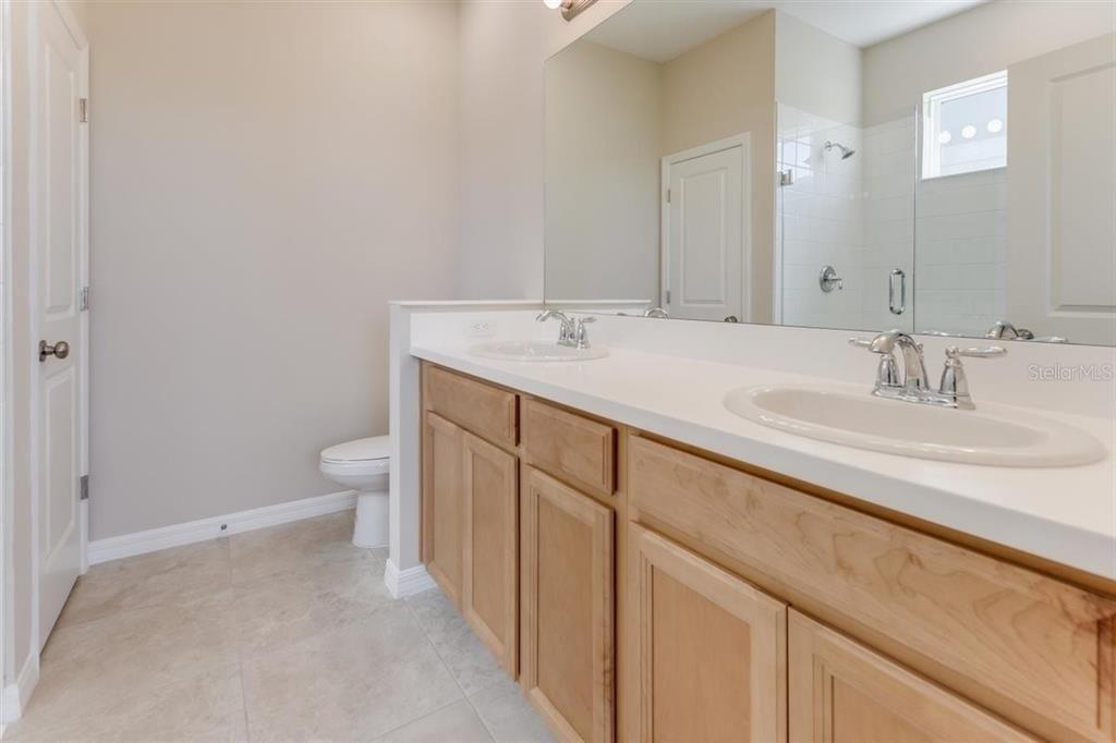 Paynes Mill Dr, Bradenton, FL 34211