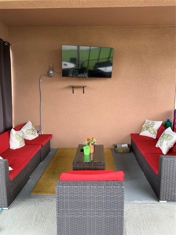 Cinnamon Fern Dr, Riverview, FL 33579