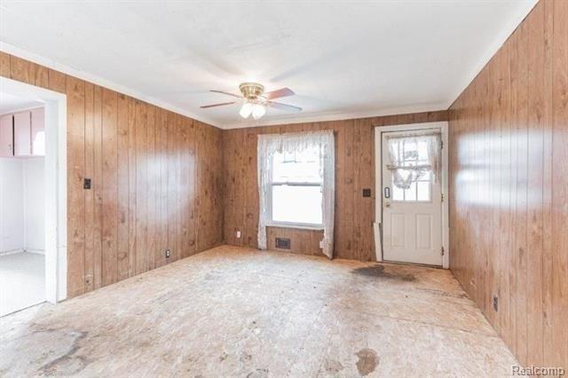 Brush St, Wayne, MI 48184
