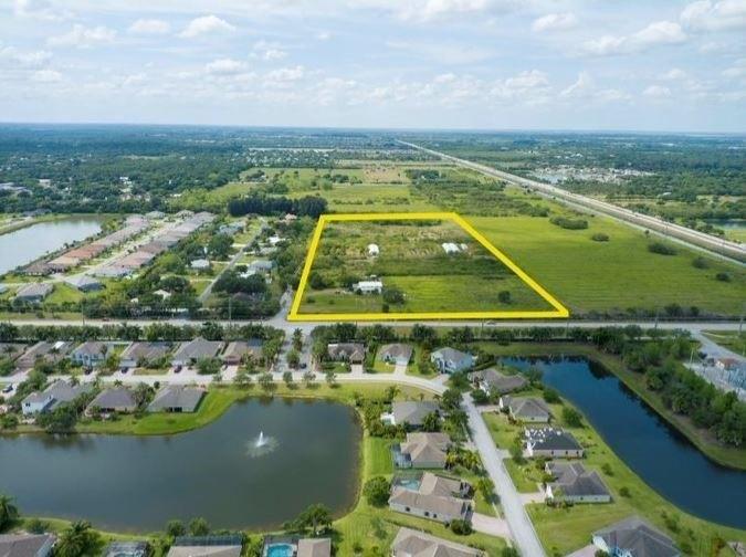 12th St, Vero Beach, FL 32966