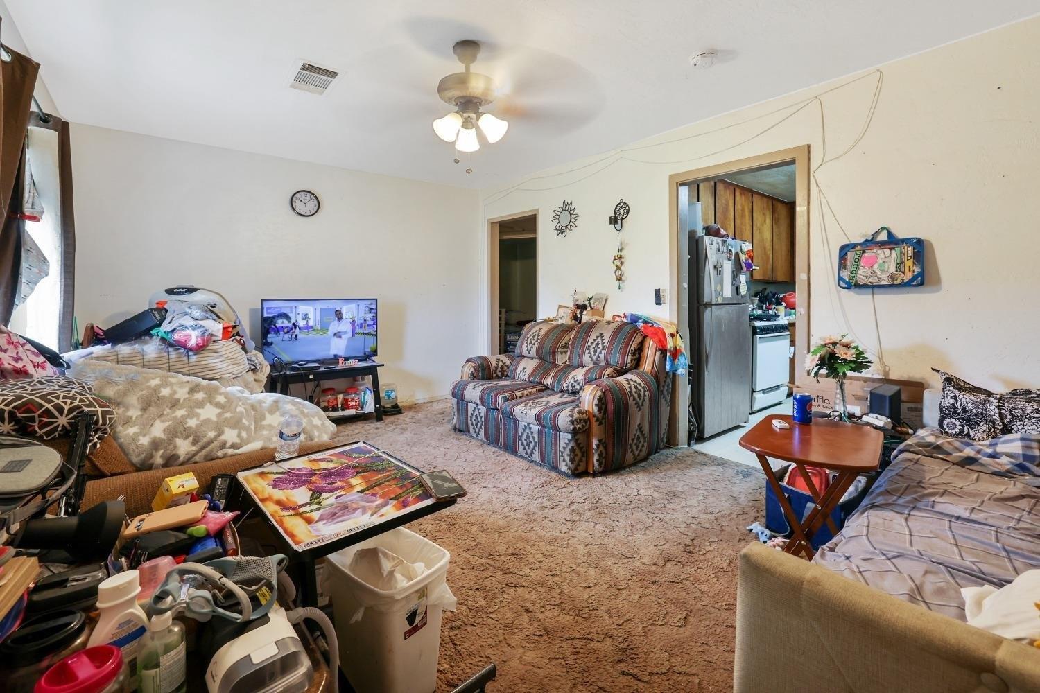 Hardcastle Ave, Hanford, CA 93230