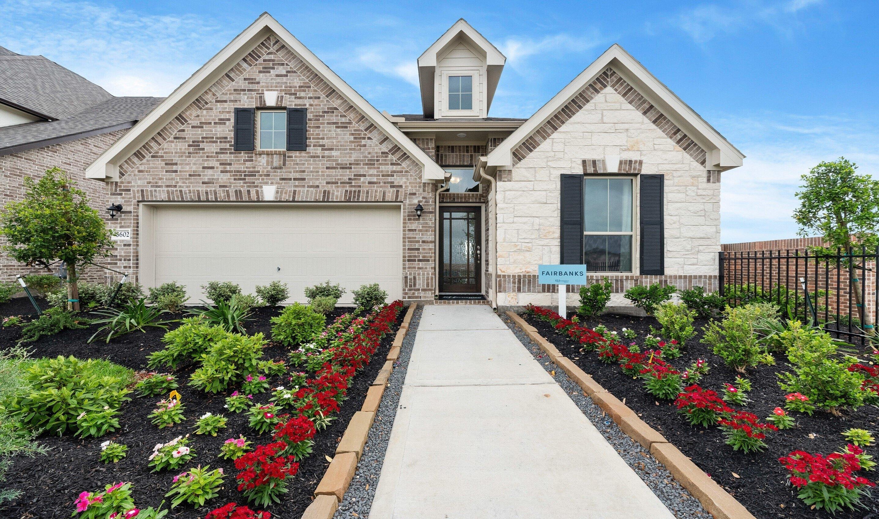 Prairie Ridge Ct, Angleton, TX 77515