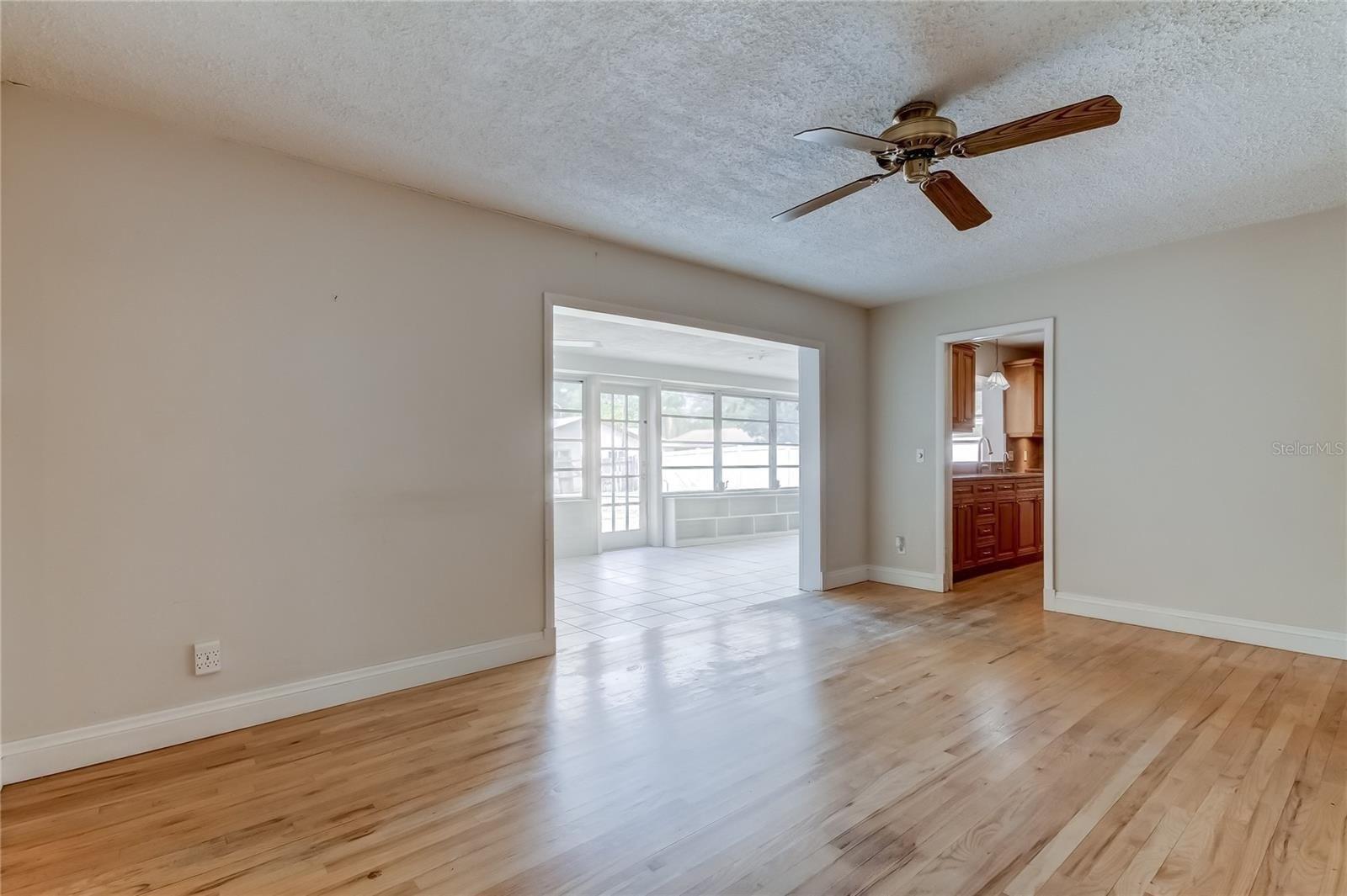 Southridge Dr, Clearwater, FL 33756