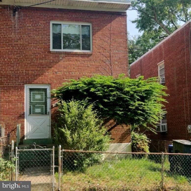 Elmira St Sw, Washington, DC 20032