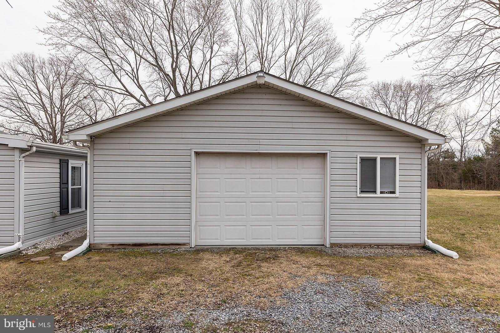 White Oak Rd, White Post, VA 22663