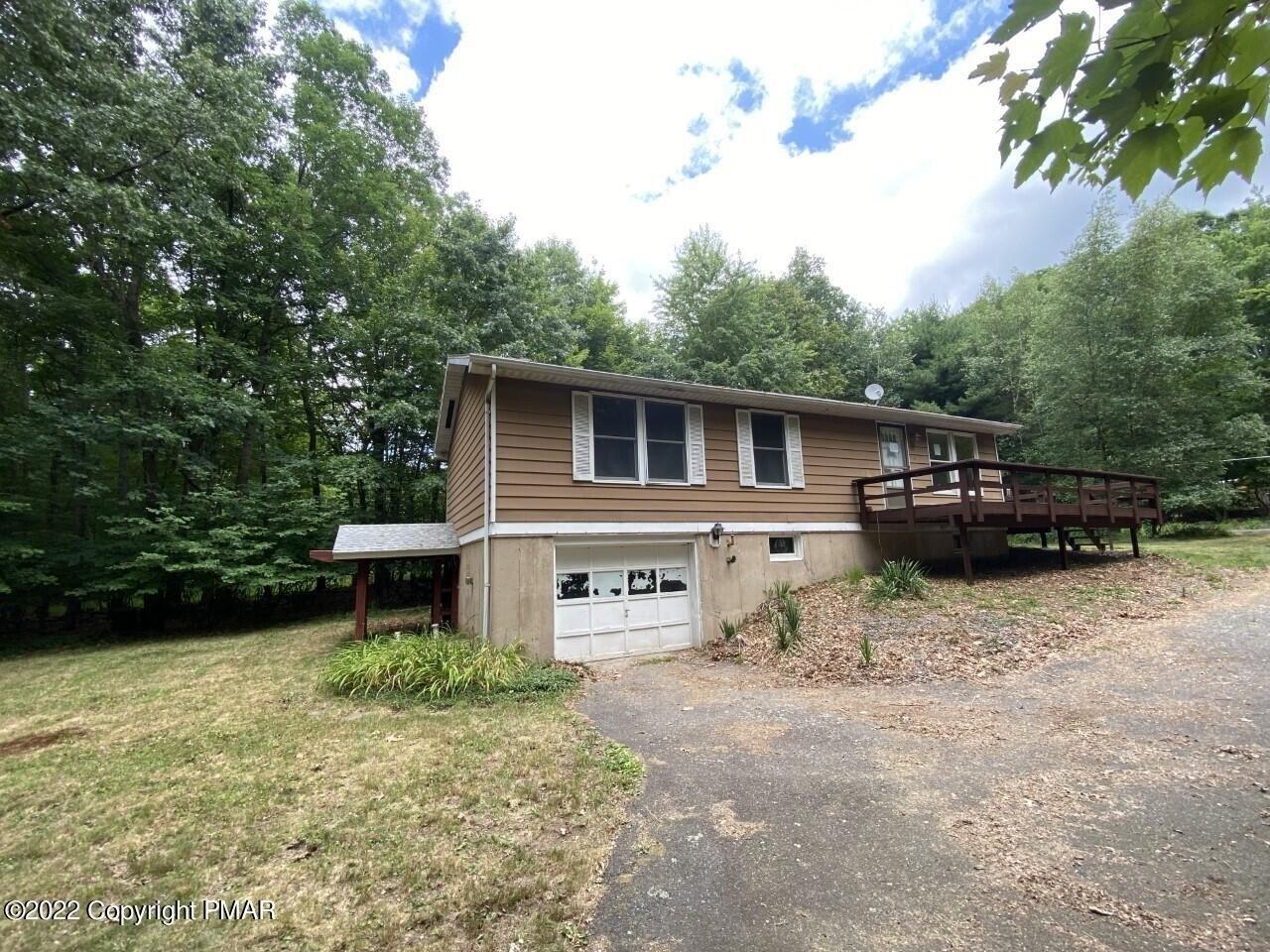 Tomhicken Rd, Sugarloaf, PA 18249