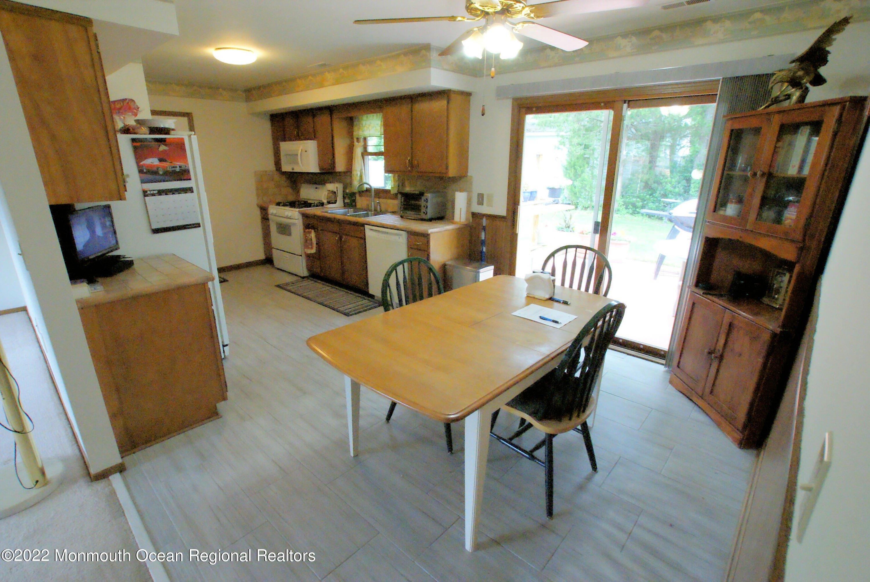 Willets Ave, Little Egg Harbor Twp, NJ 08087