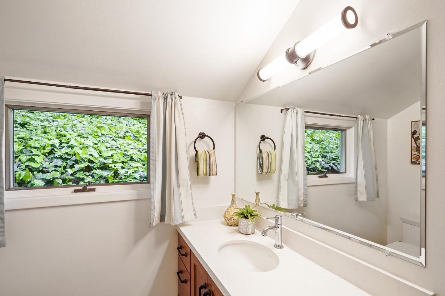 Blakewood Way, Redwood City, CA 94062