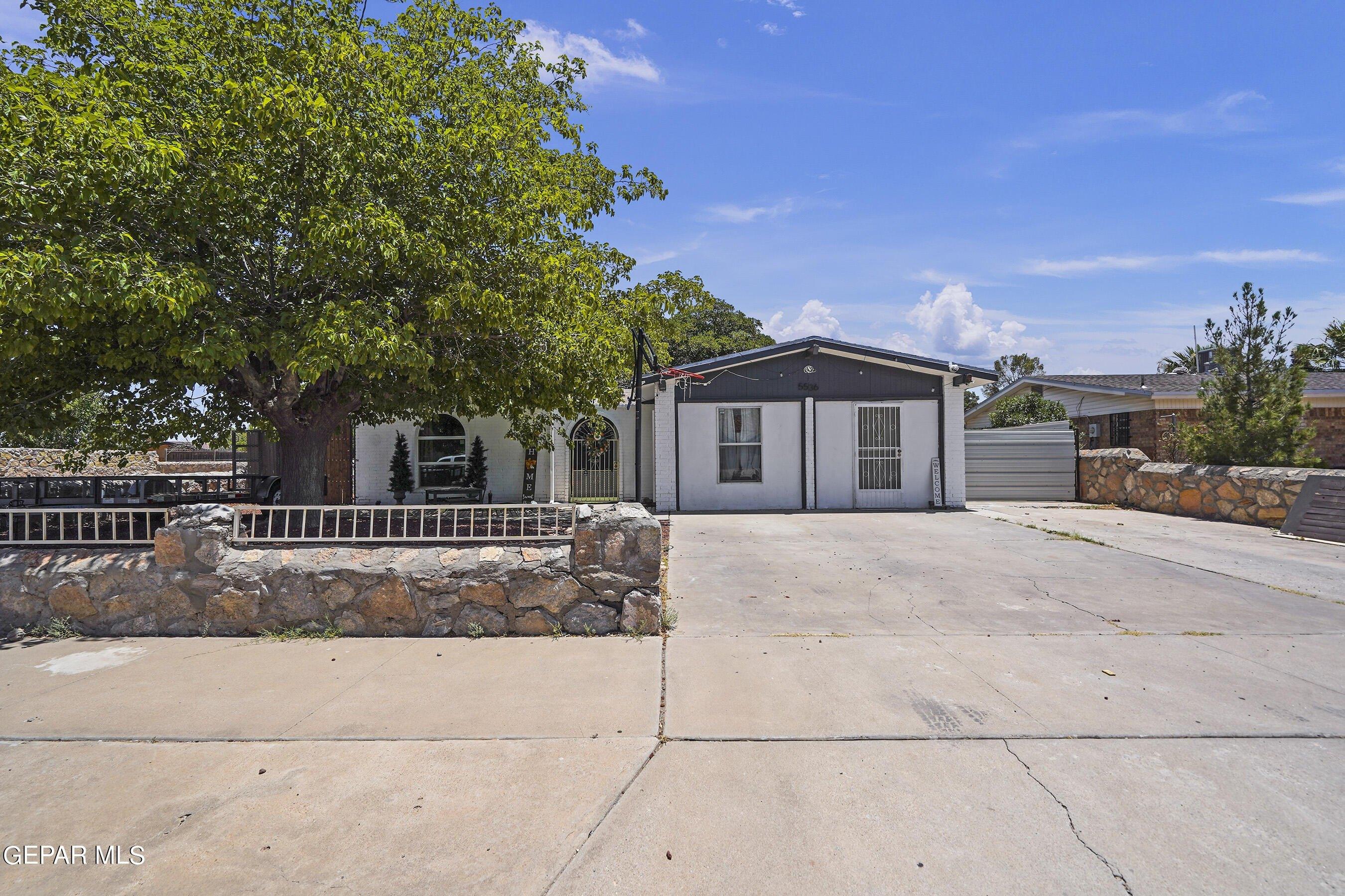 Longview Cir, El Paso, TX 79924