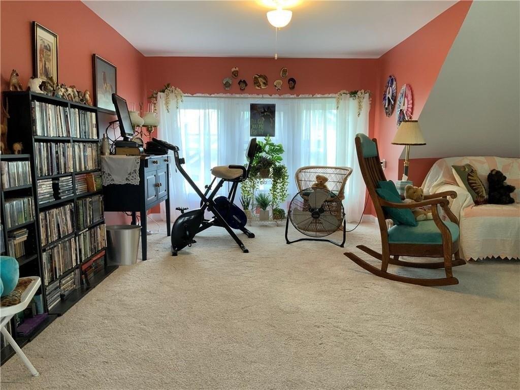 Catherine St, Medina, NY 14103
