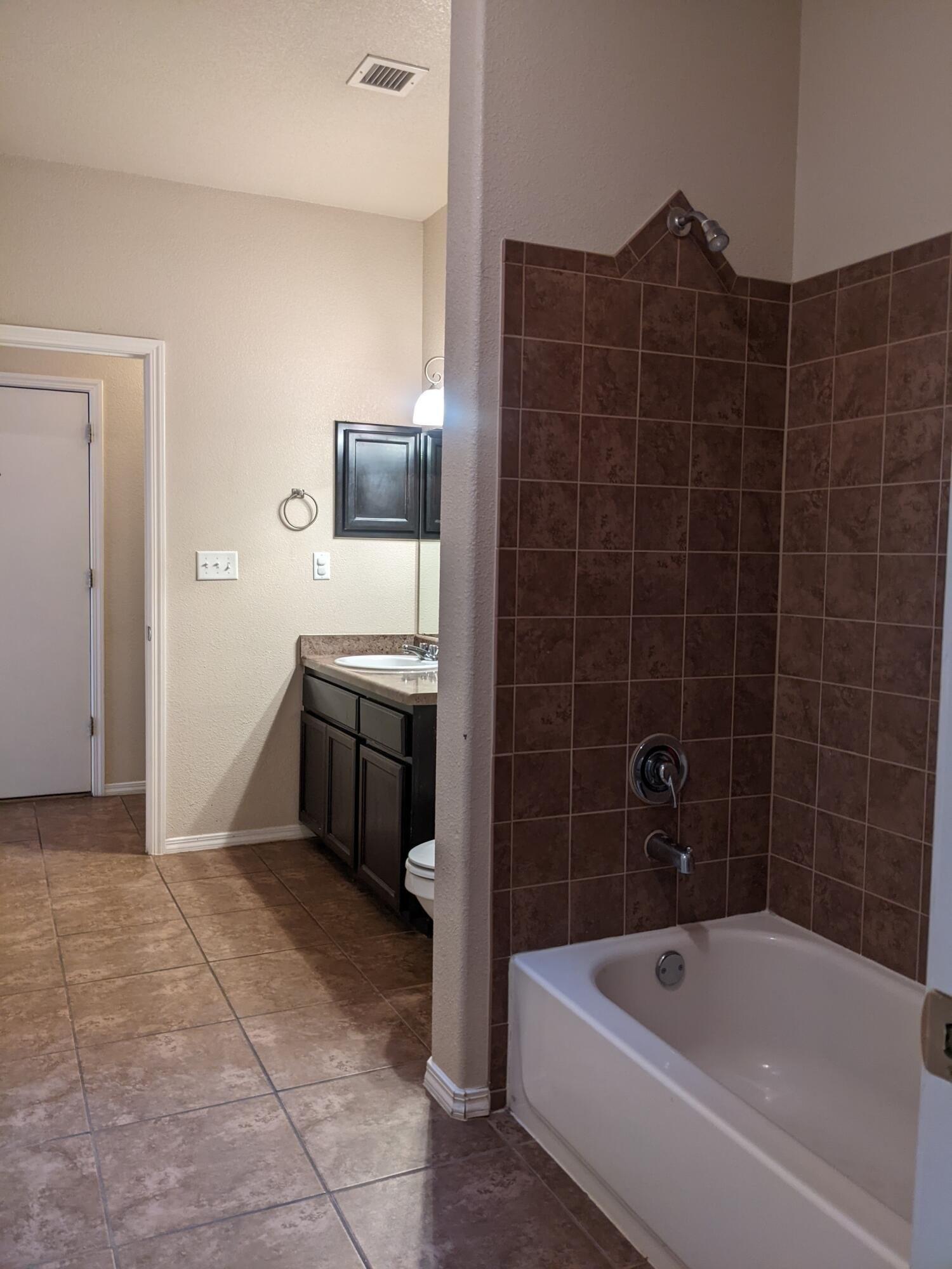 Pino Triste Dr, El Paso, TX 79938