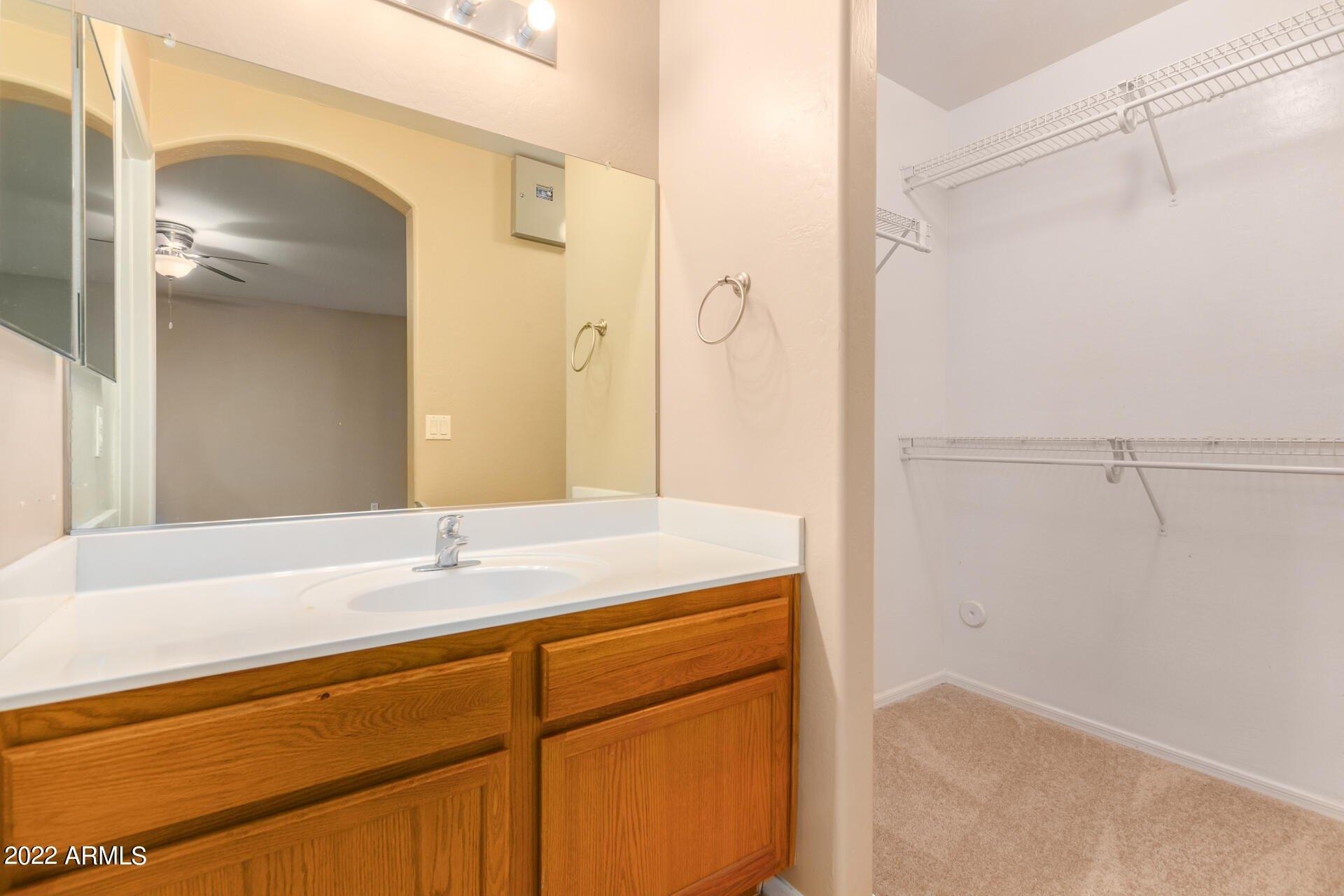 S 159th Dr, Goodyear, AZ 85338