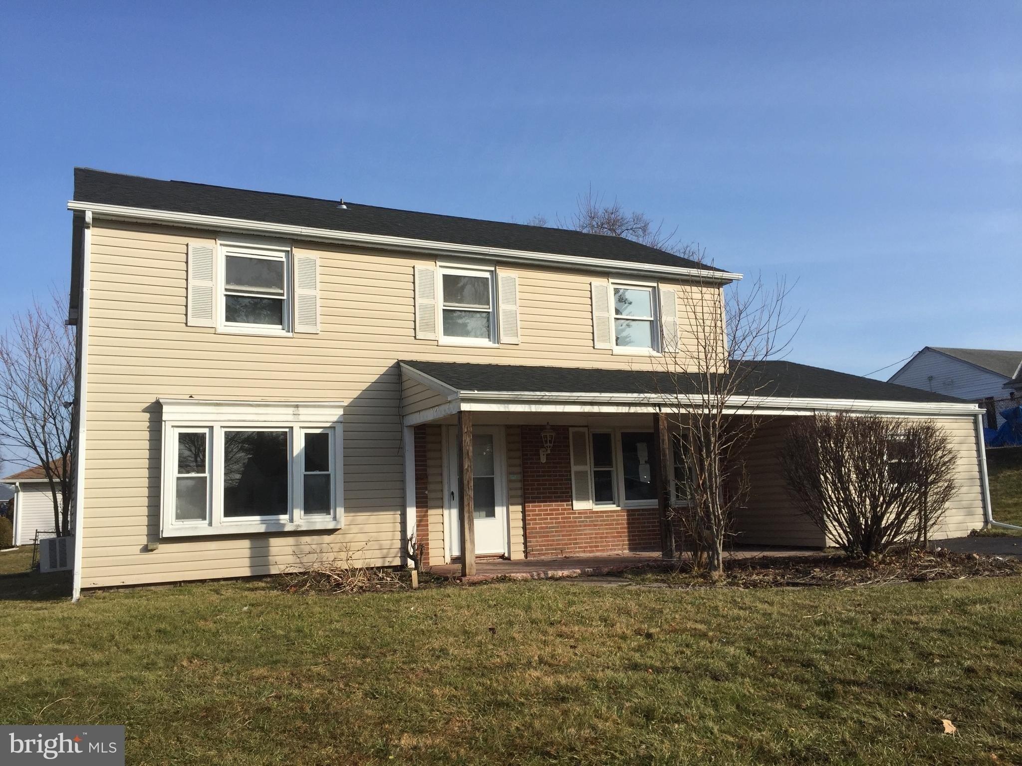 Pheasant Ln, Willingboro, NJ 08046