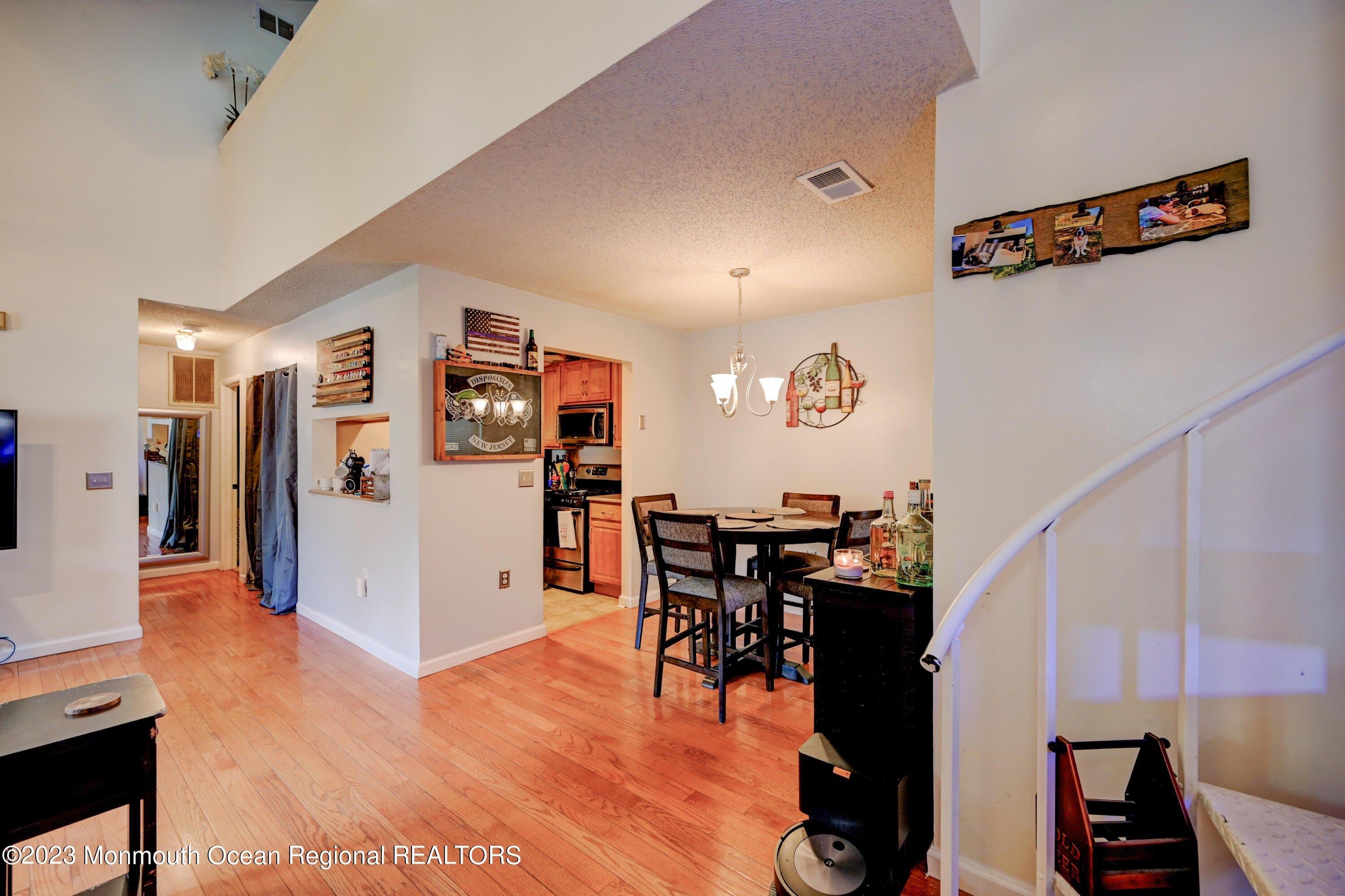 Bromelia Ct, Jackson, NJ 08527