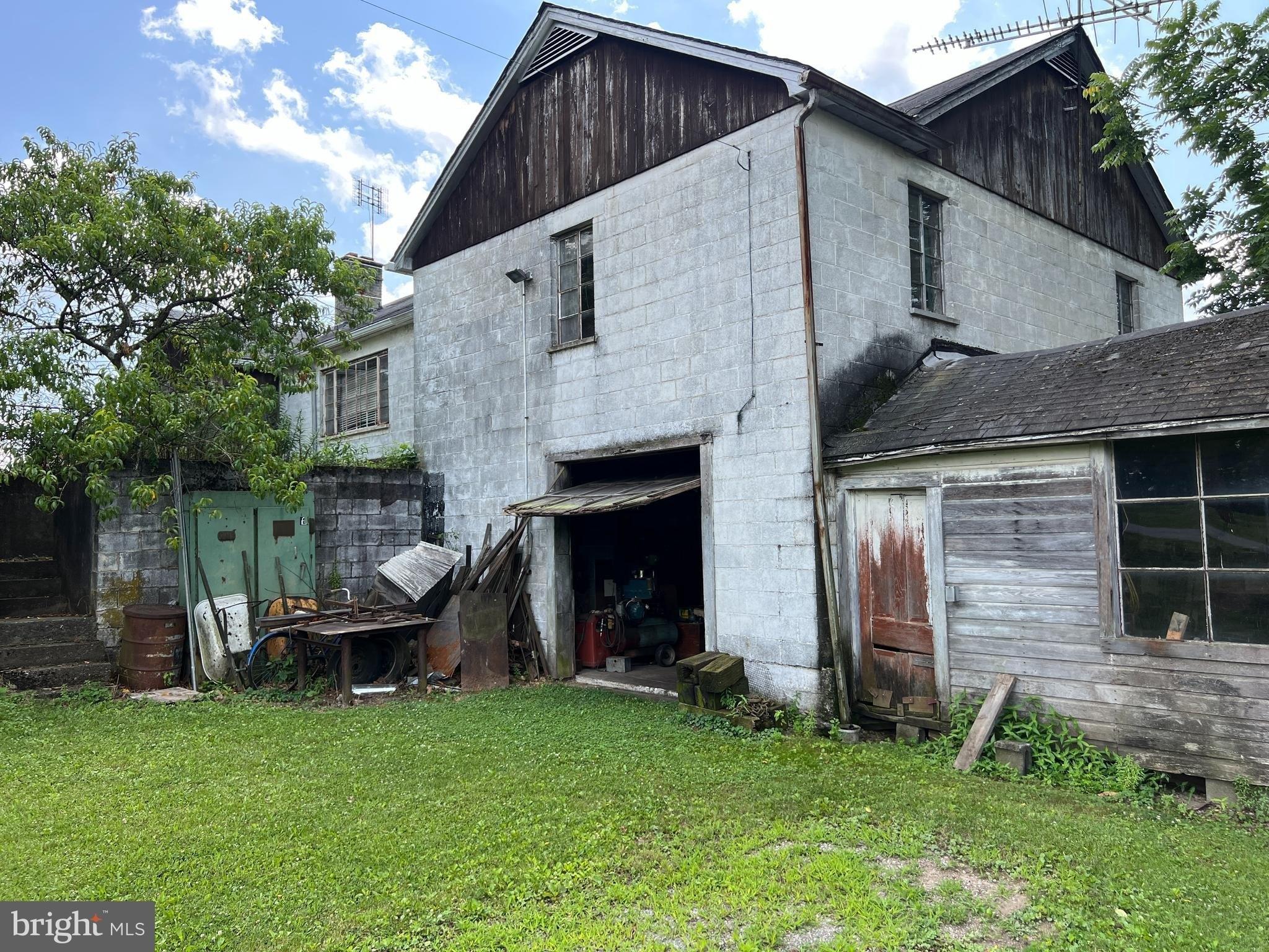 Bloyers Ave, Hagerstown, MD 21740