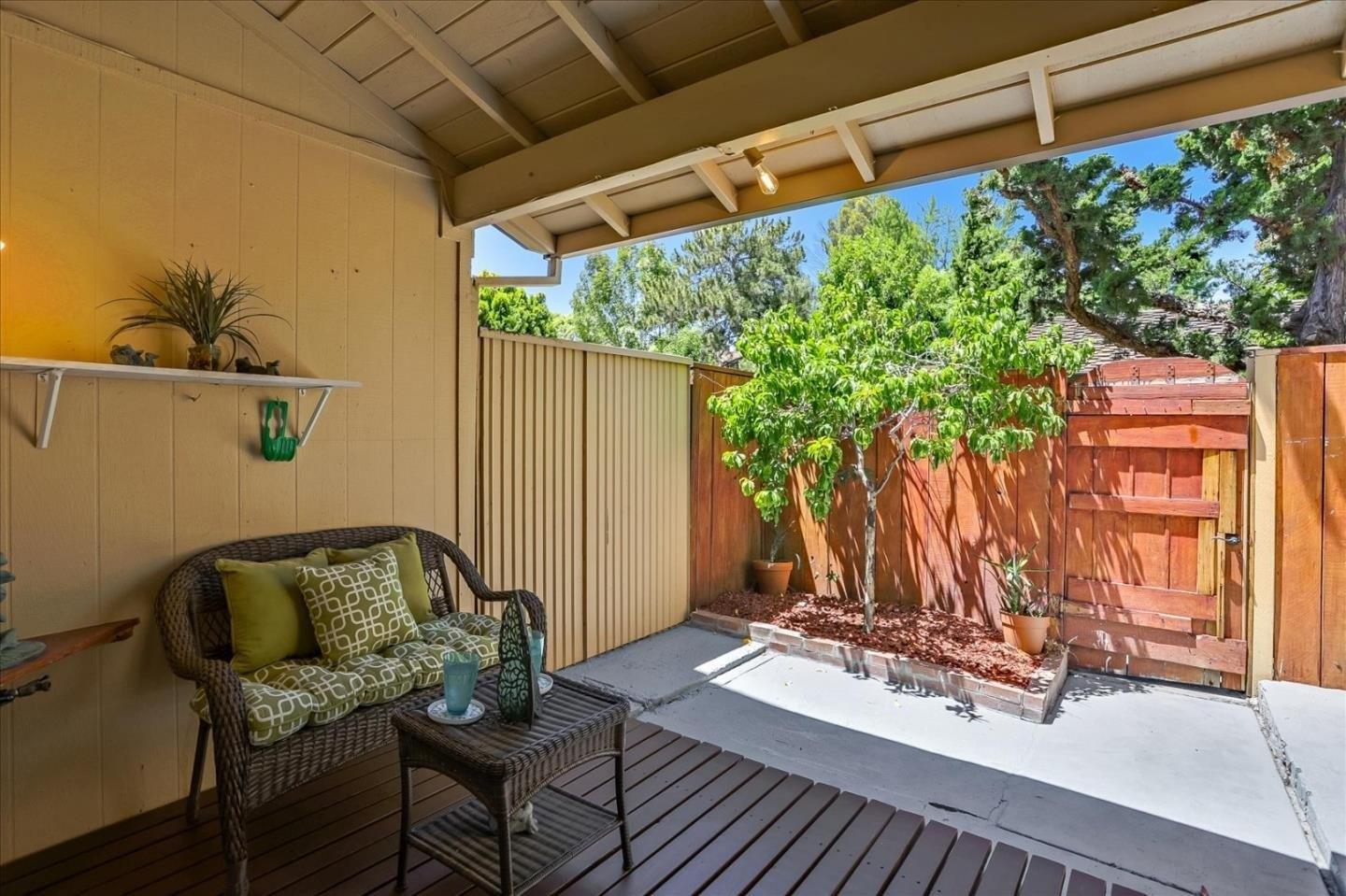 Highland Ct, Milpitas, CA 95035
