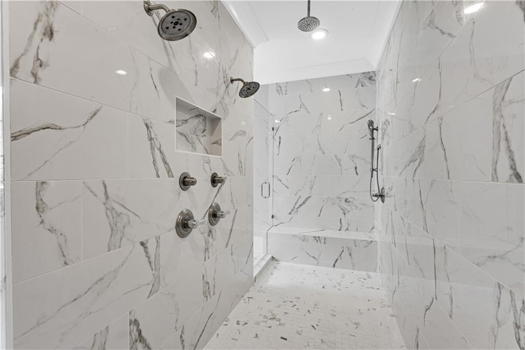Meadow Dr, Alpharetta, GA 30009