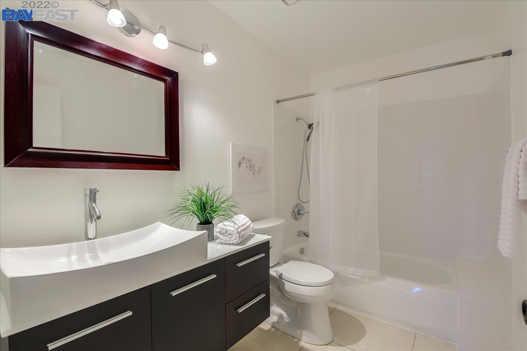 Buena Vista Dr, Newark, CA 94560
