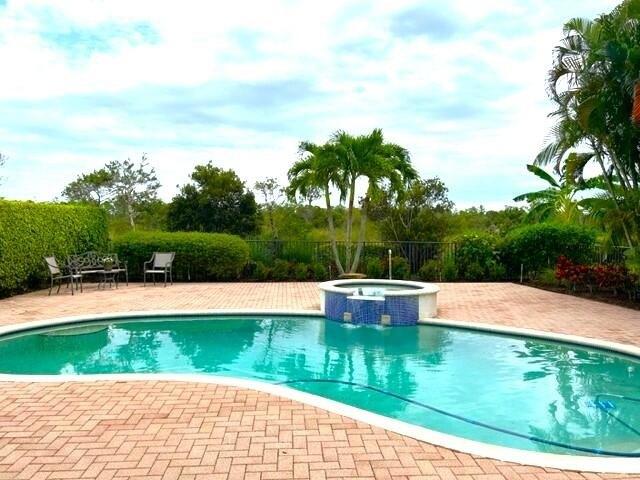 Sparrow Hawk Dr, West Palm Beach, FL 33412