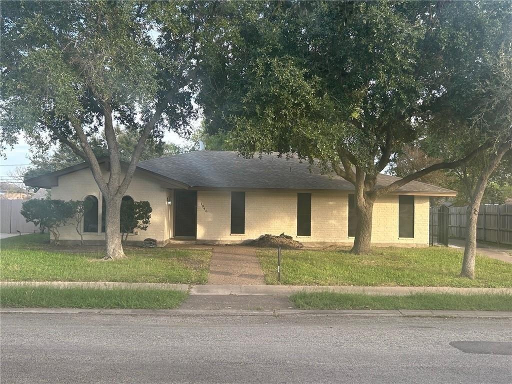 Pyramid Dr, Corpus Christi, TX 78412