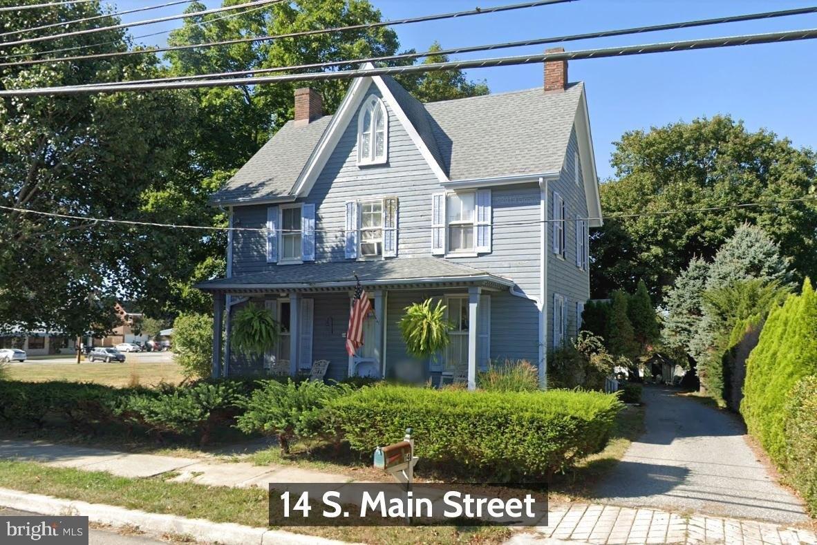 S Main St, Stewartstown, PA 17363