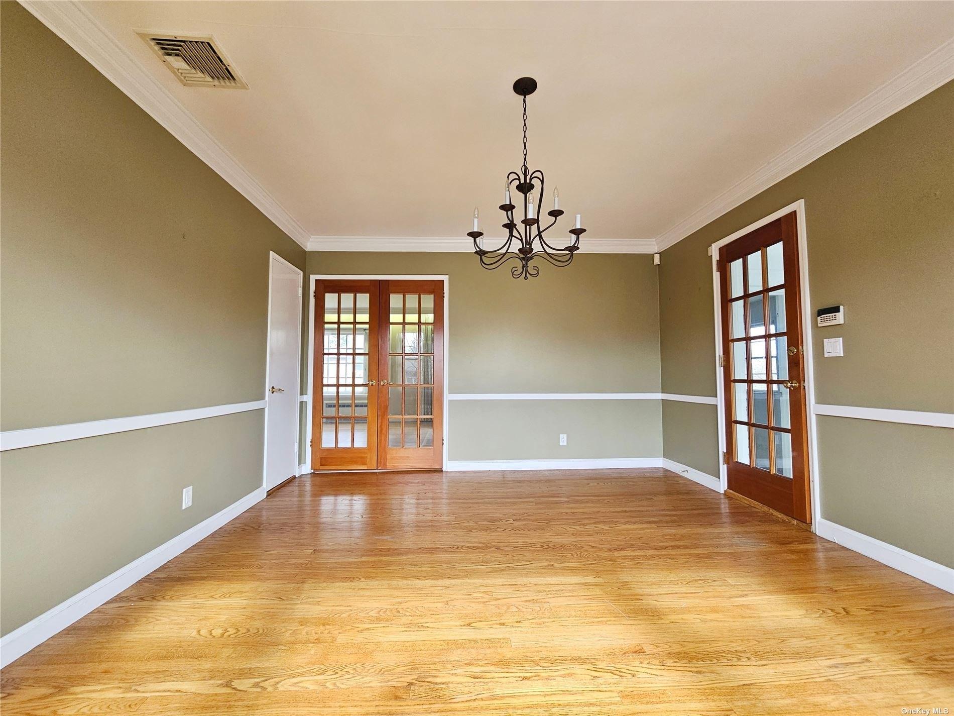 Del Rey Dr, Mount Vernon, NY 10552