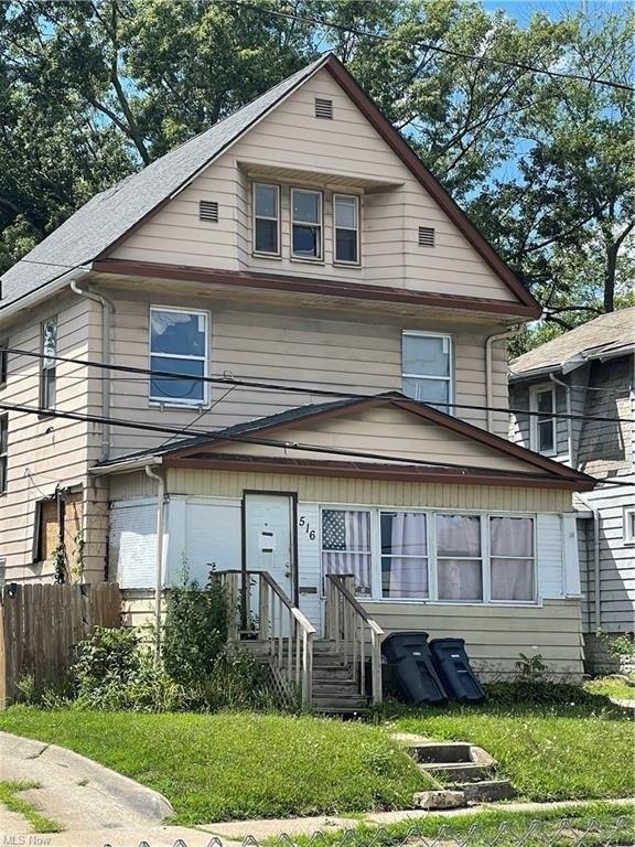 Inman St, Akron, OH 44306