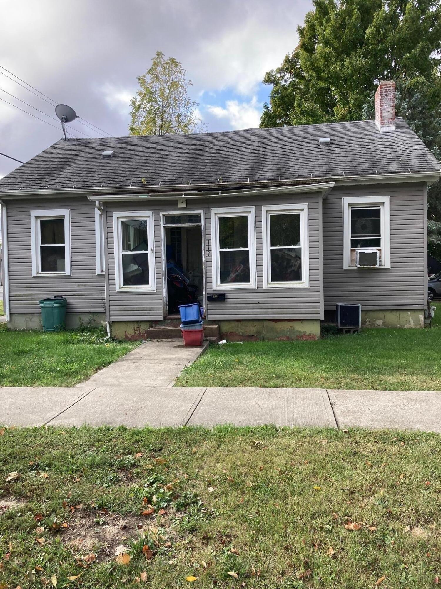 W Auburn Ave, Bellefontaine, OH 43311