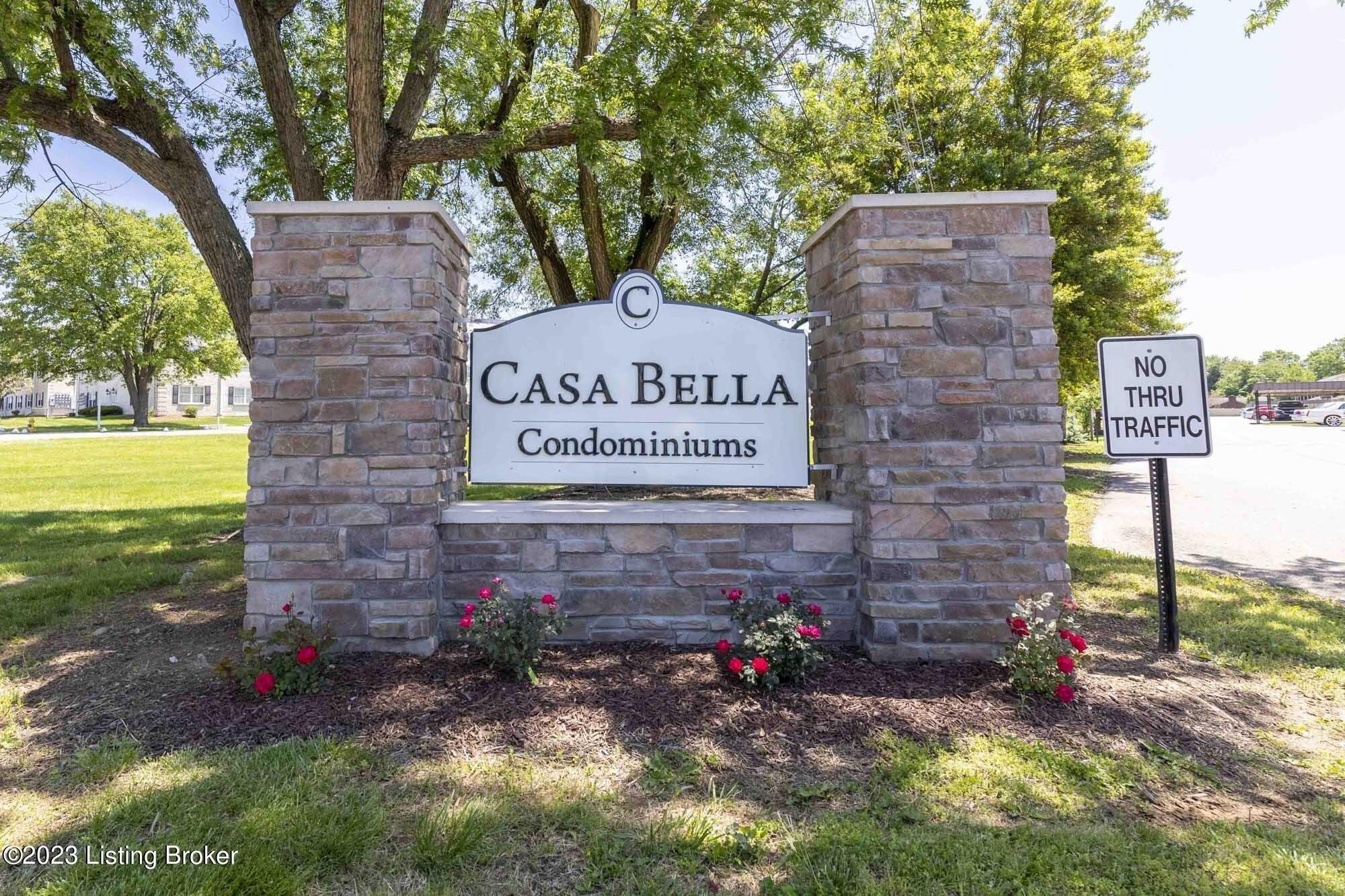 Casa Bella Ct, Louisville, KY 40220