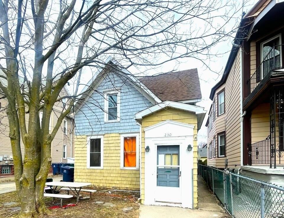 Bird Ave, Buffalo, NY 14213