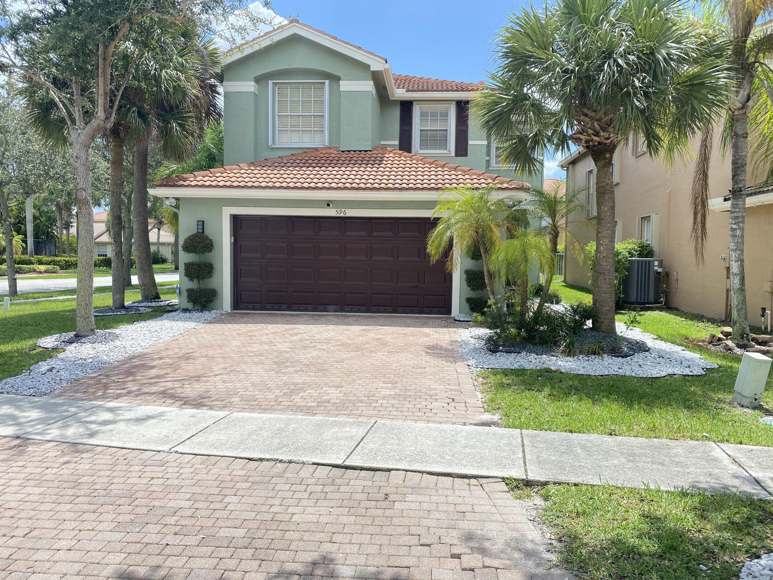 Calamint Pt, Royal Palm Beach, FL 33411