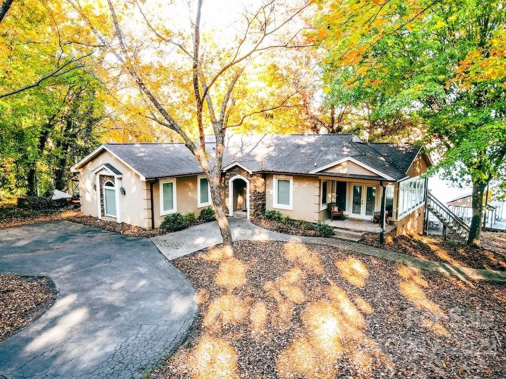 Hill St, Sherrills Ford, NC 28673